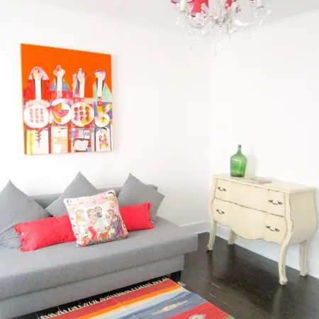 Shabby Chic Bairro Alto Apartment Lisbon Room photo